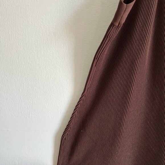 Aritzia Babaton Sz XS Sculpt Knit Criss Cross Brown Mini Dress - Picture 4 of 9